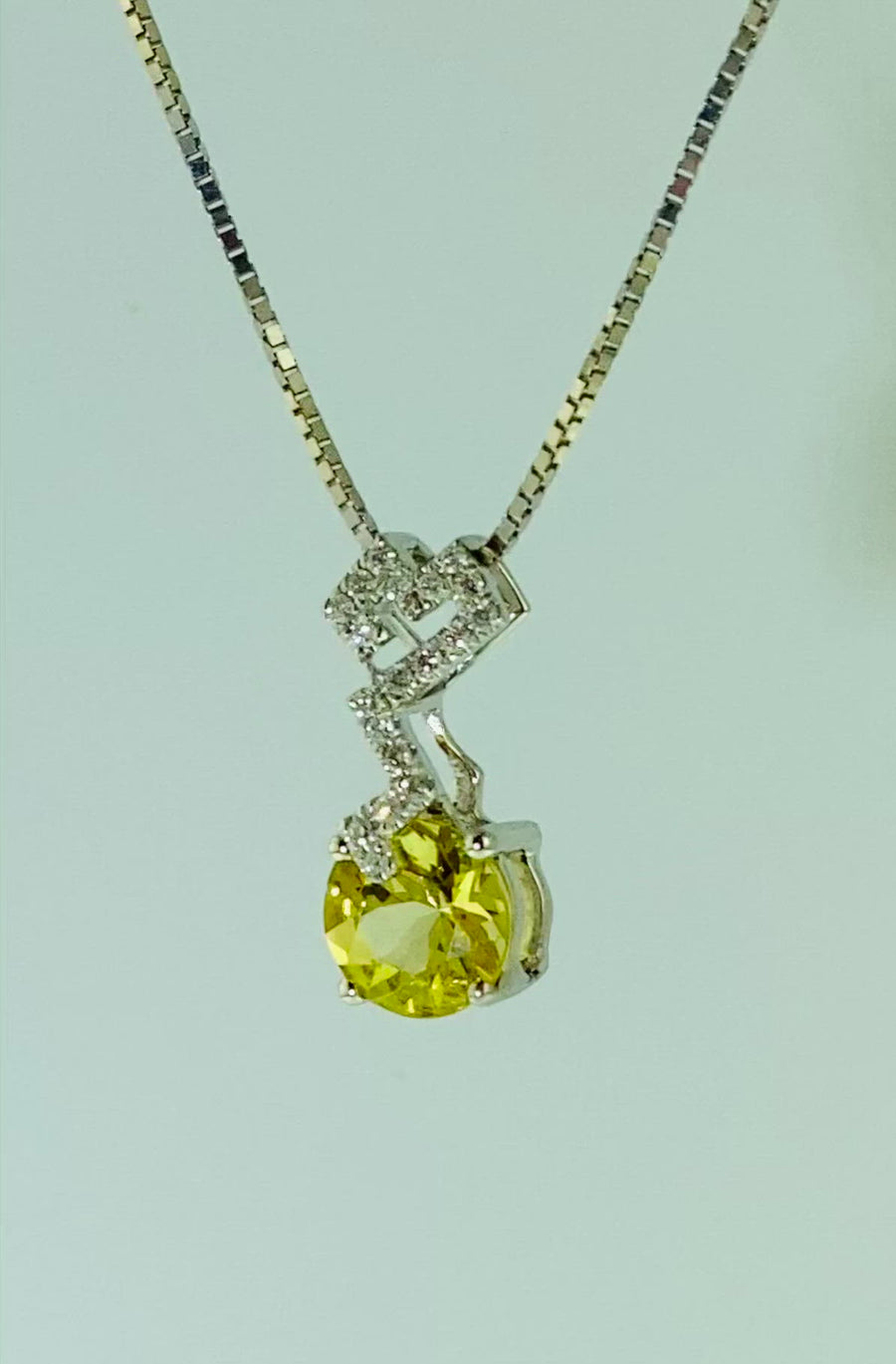 Lightning bolt 14k white gold pendant