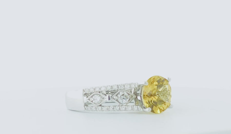Round Ring With Diamonds - White Gold