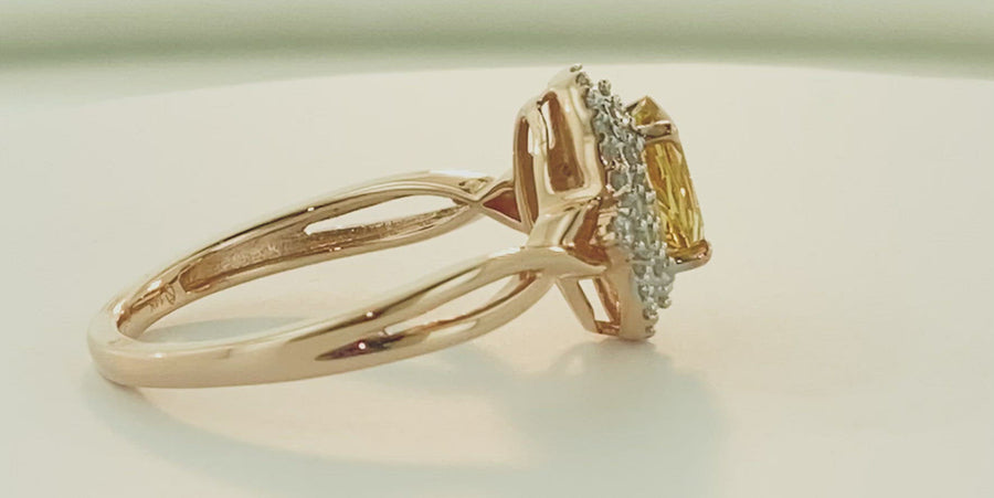 Diamond Halo Oval Ring - Rose Gold