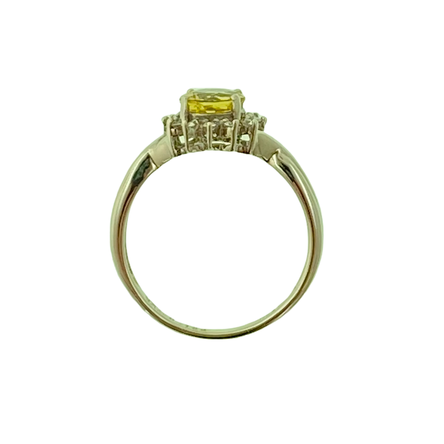 Round Flower Ring - White Gold