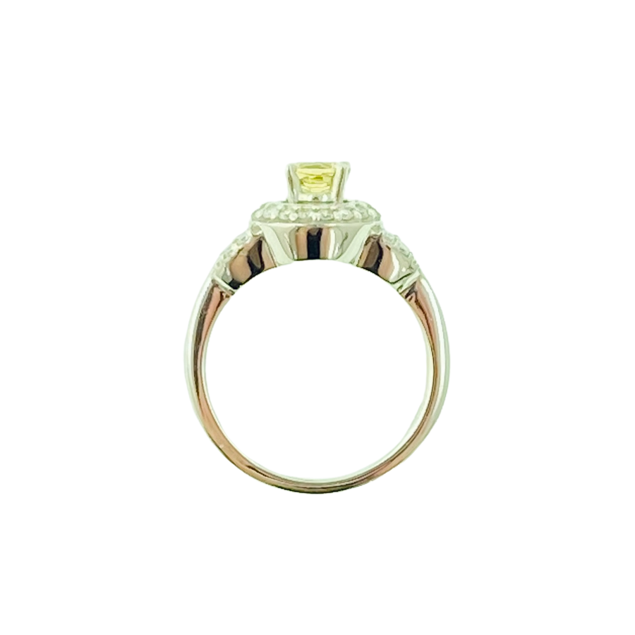 Round Ring With Diamonds - White Gold