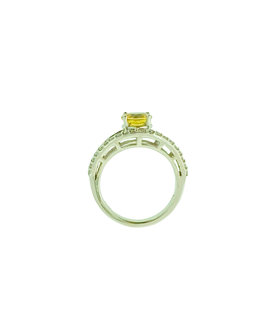 Round Ring - White Gold