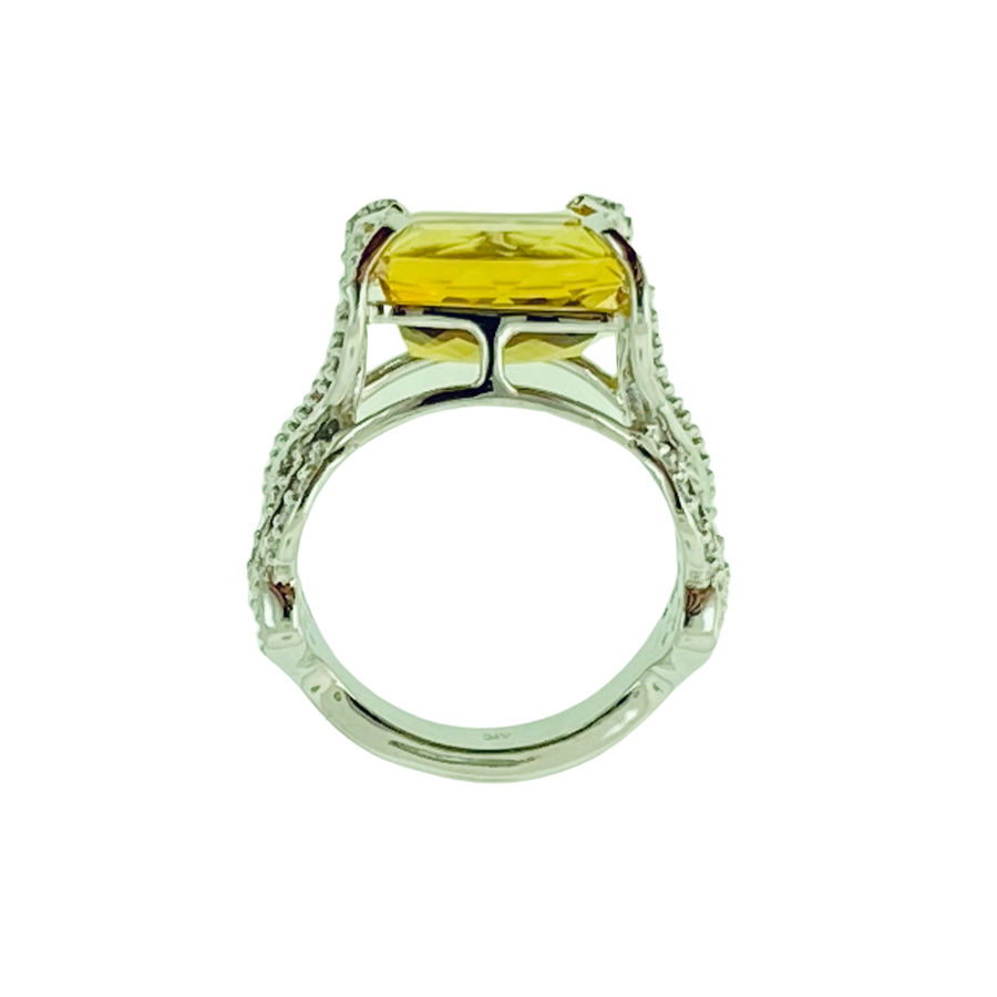 Antique Cushion Ring - White Gold