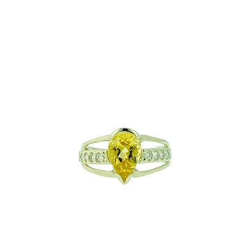 Pear Ring - White Gold