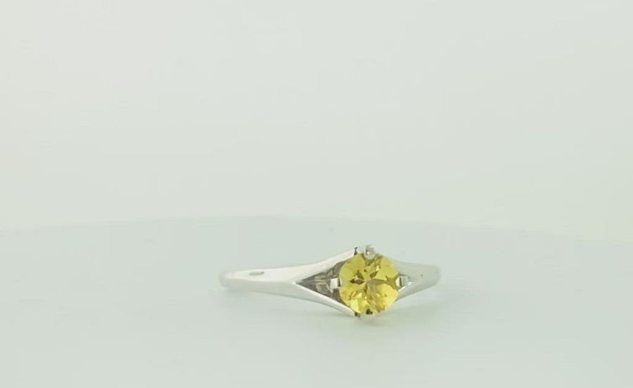 Round Solitaire Ring - White Gold