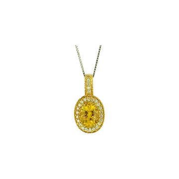 Oval Pendant in Yellow Gold